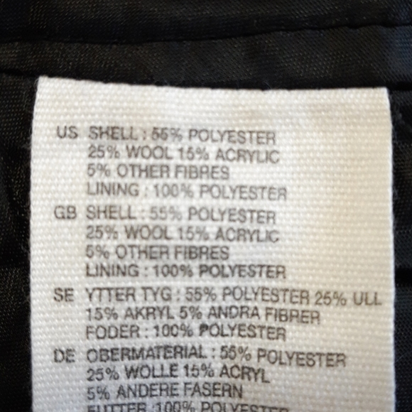 H&M plaid mini skirt - Picture 2 of 2